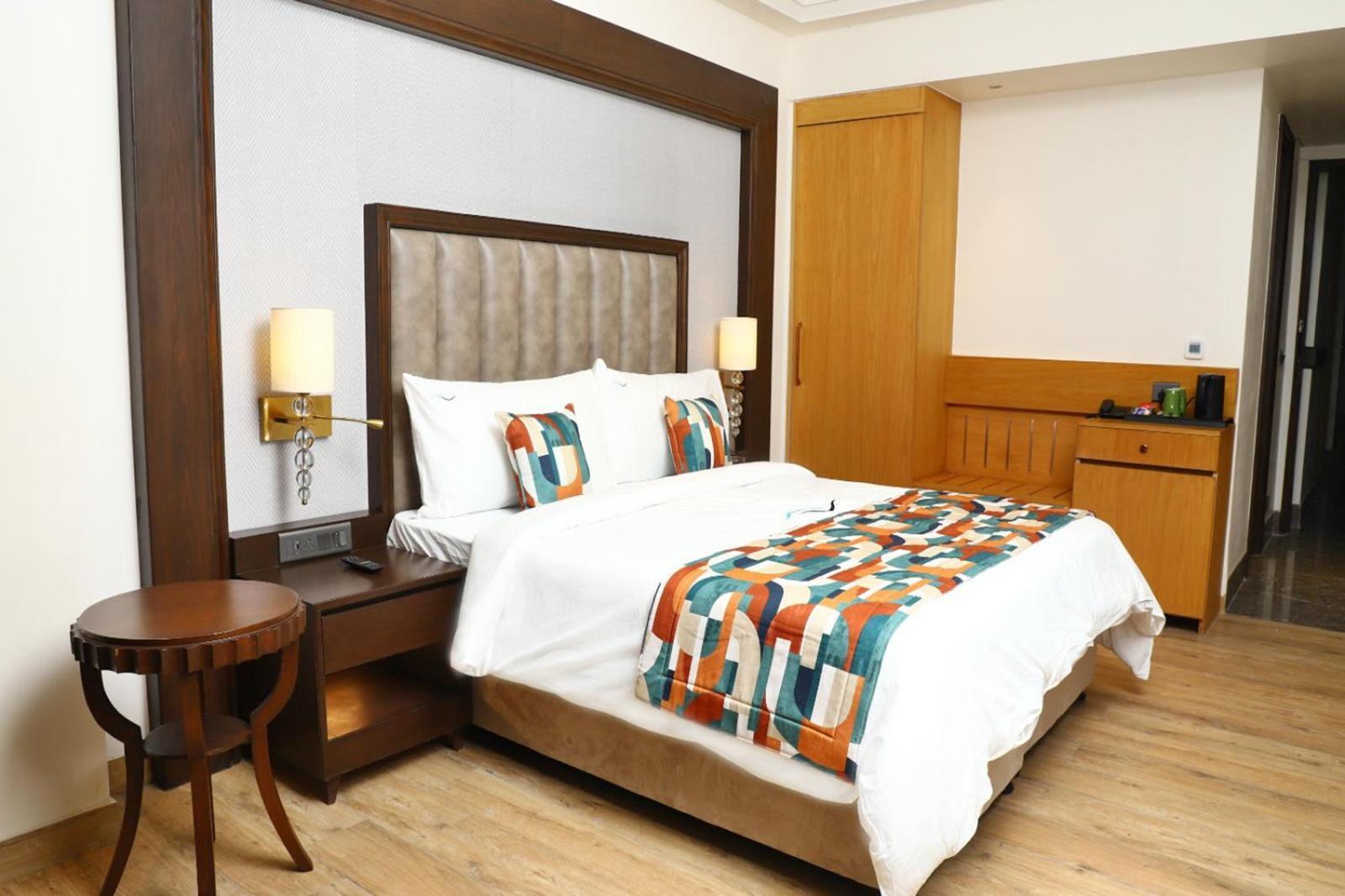 Blusalzz Residence Amritsar Esterno foto