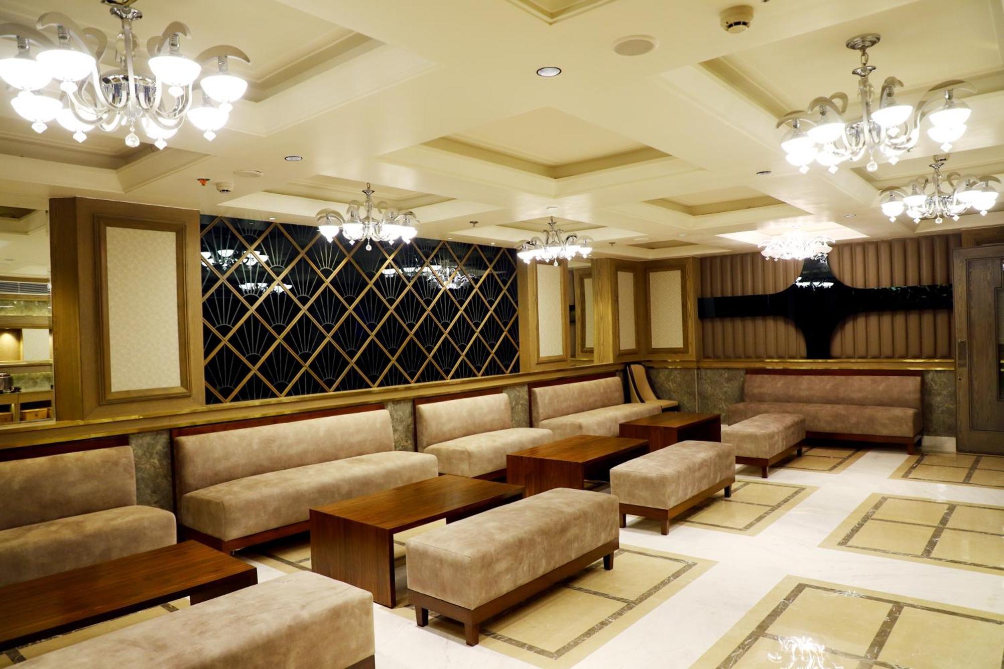 Blusalzz Residence Amritsar Esterno foto