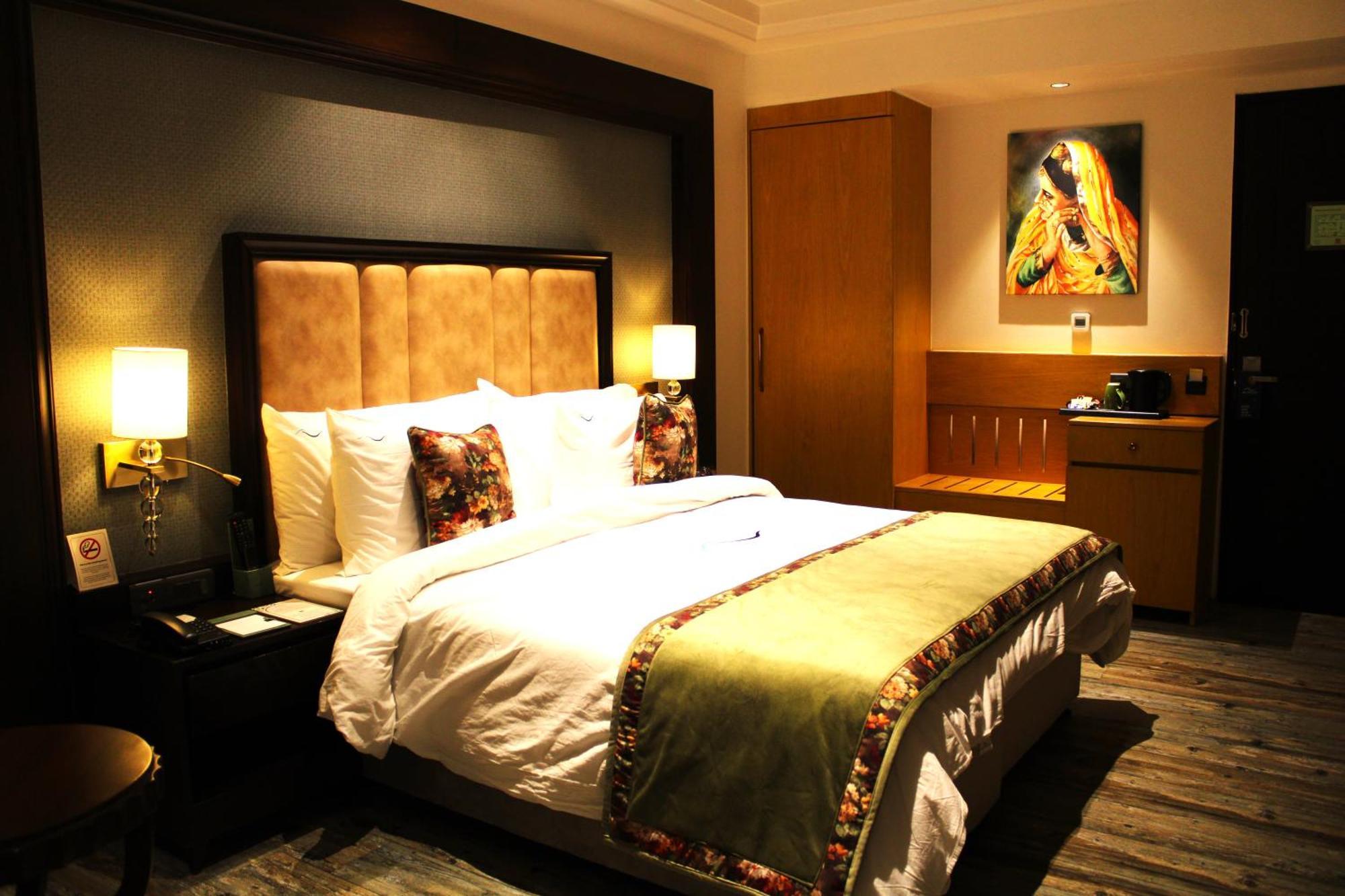 Blusalzz Residence Amritsar Esterno foto