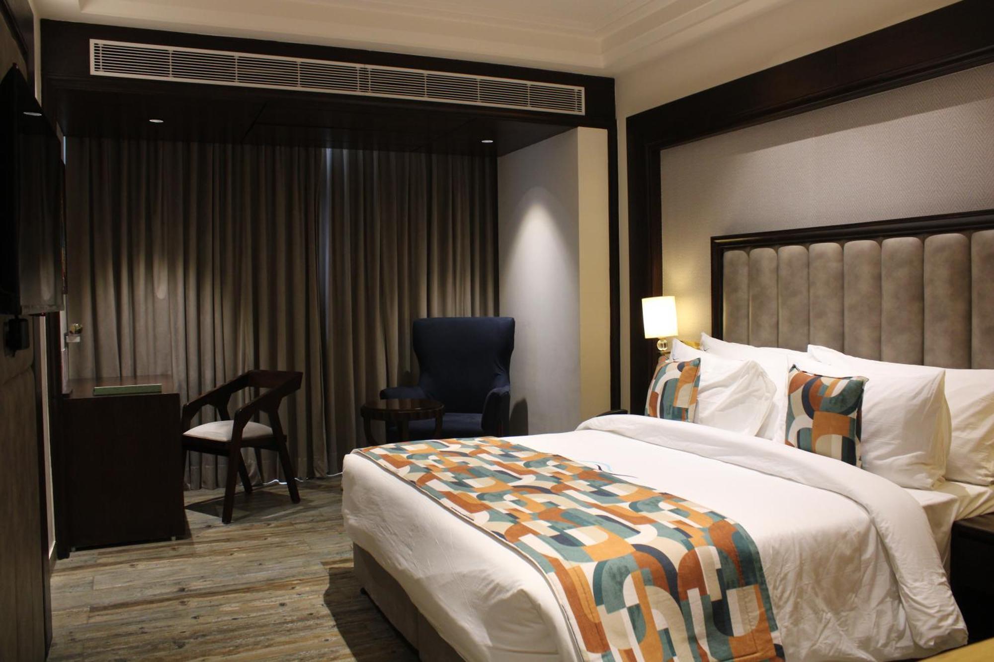 Blusalzz Residence Amritsar Esterno foto