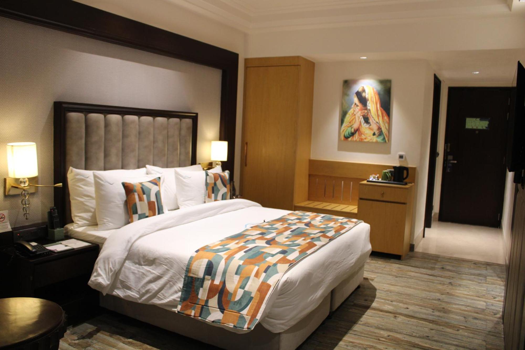 Blusalzz Residence Amritsar Esterno foto
